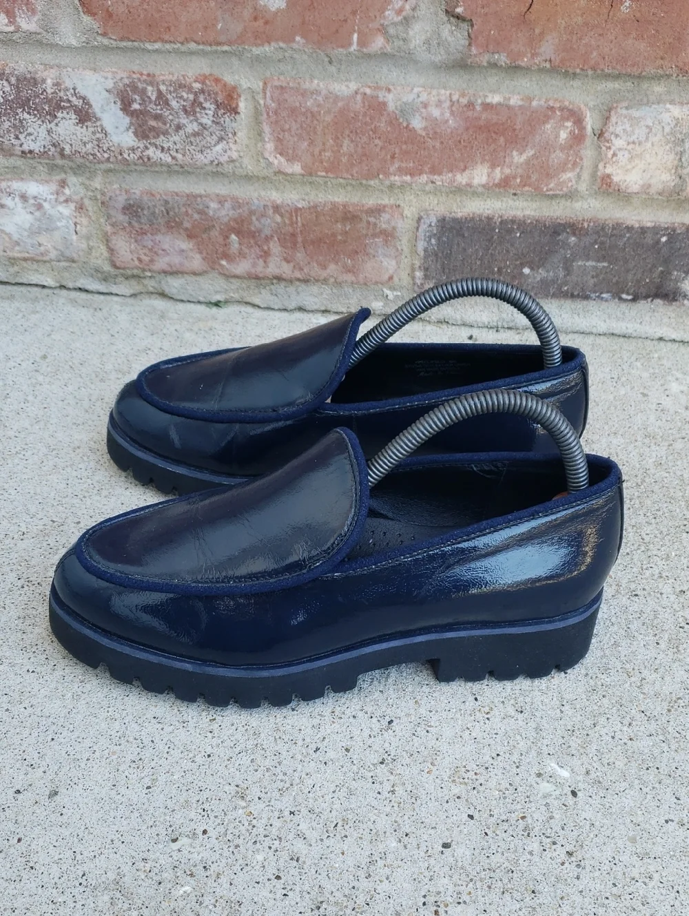 Donald Pliner Eclipse Dark Blue Patent Leather Loafers Shoes Size 6 Old Money
